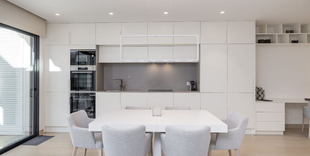 Resale - Apartment / flat -
Las Colinas Golf Resort