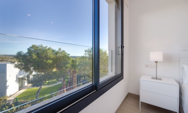 Resale - Apartment / flat -
Las Colinas Golf Resort