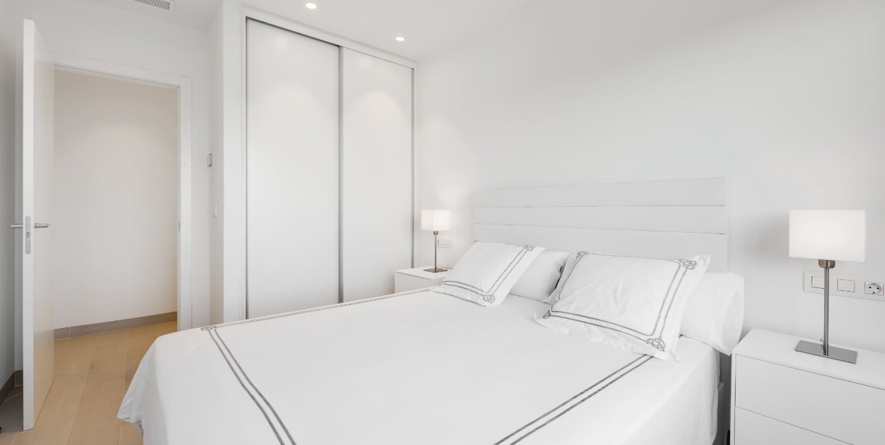 Resale - Apartment / flat -
Las Colinas Golf Resort