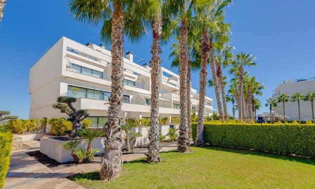 Resale - Apartment / flat -
Las Colinas Golf Resort