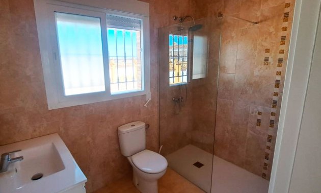 Resale - Country House -
Catral - Catral - Country