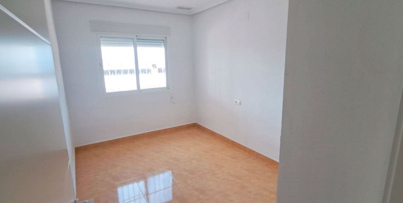 Resale - Country House -
Catral - Catral - Country