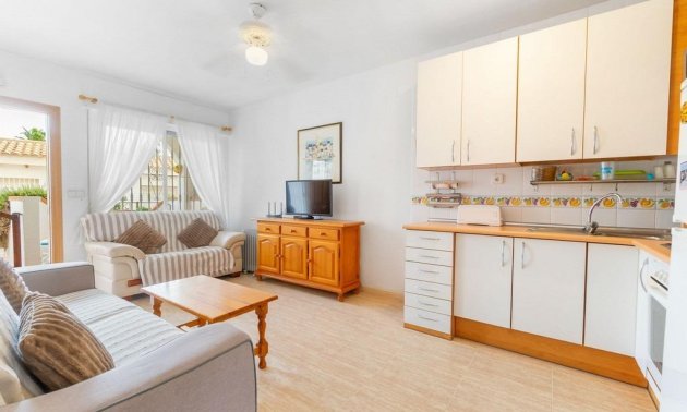 Resale - Apartment / flat -
Orihuela Costa - Aguamarina