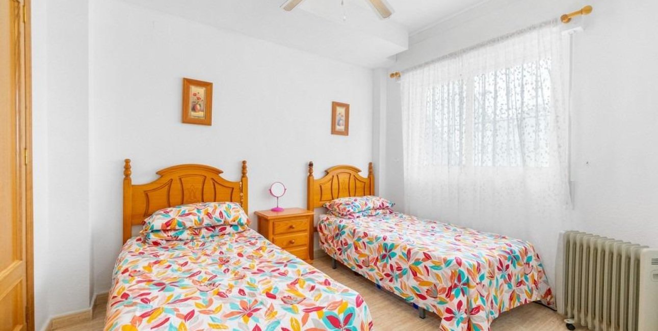 Resale - Apartment / flat -
Orihuela Costa - Aguamarina