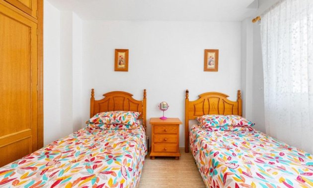 Resale - Apartment / flat -
Orihuela Costa - Aguamarina