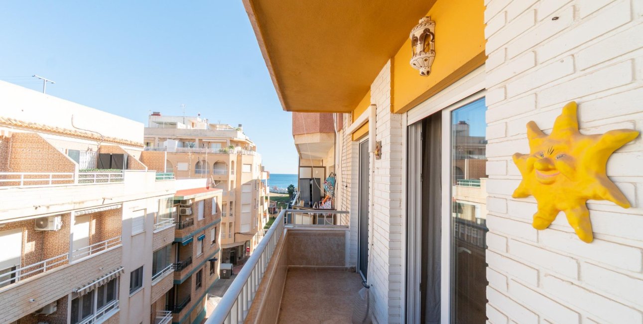 Resale - Penthouse -
Torrevieja - Playa del Cura