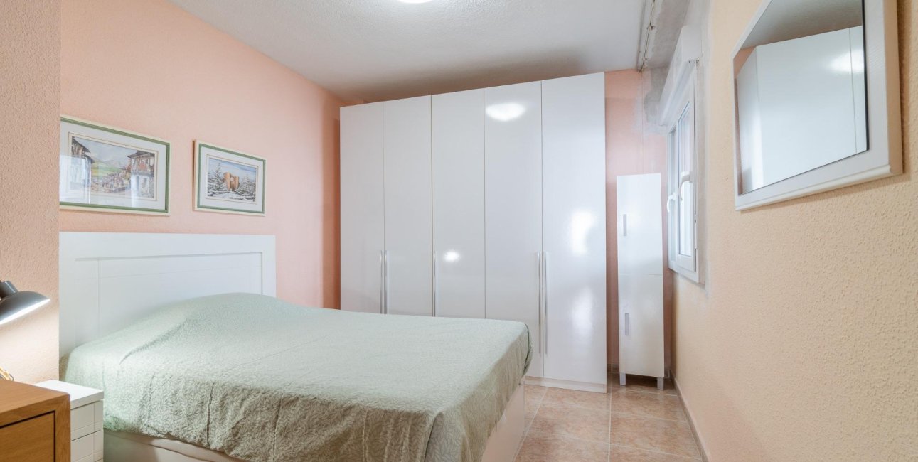 Resale - Penthouse -
Torrevieja - Playa del Cura