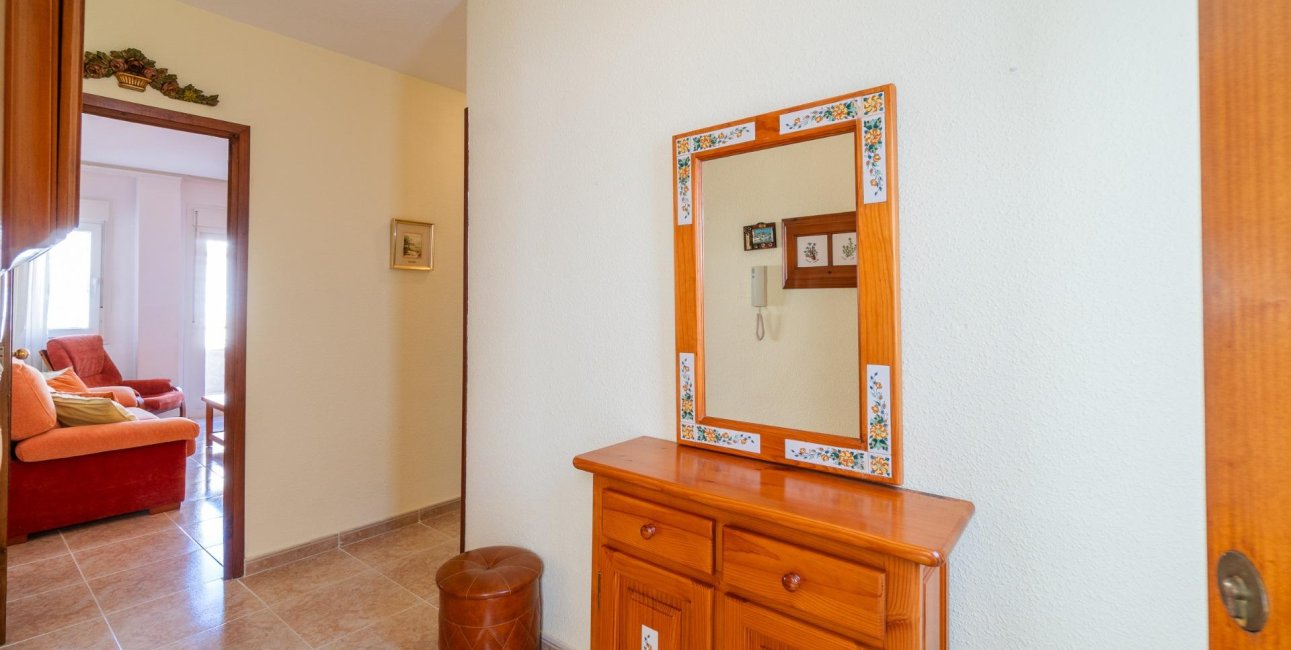 Resale - Penthouse -
Torrevieja - Playa del Cura