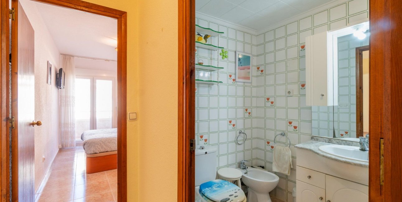 Resale - Penthouse -
Torrevieja - Playa del Cura