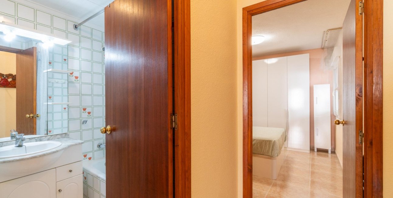 Resale - Penthouse -
Torrevieja - Playa del Cura