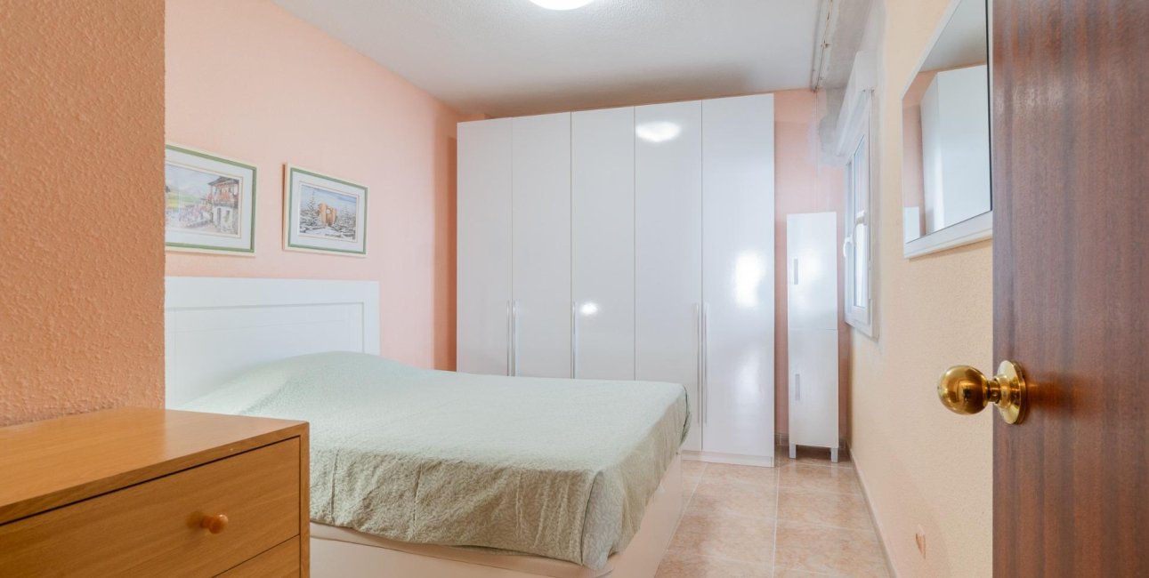 Resale - Penthouse -
Torrevieja - Playa del Cura