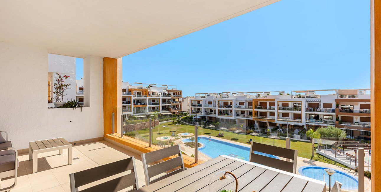 Resale - Apartment / flat -
Orihuela Costa - Villamartin