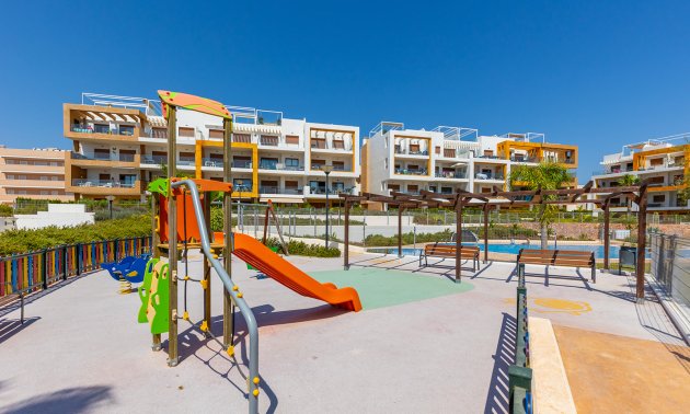 Resale - Apartment / flat -
Orihuela Costa - Villamartin