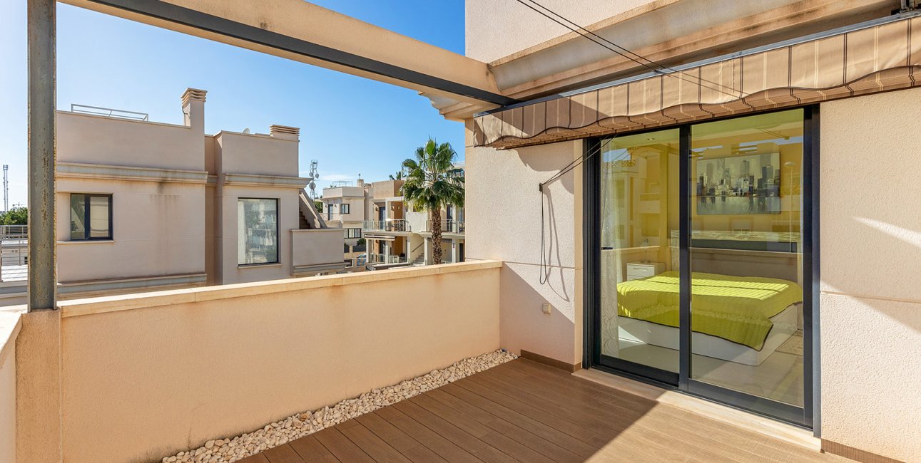 Rynek wtórny - Willa -
Orihuela Costa - La Zenia