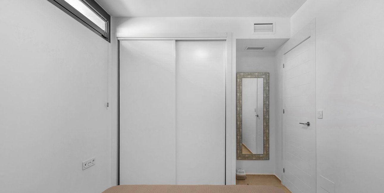 Rynek wtórny - Willa -
Orihuela Costa - La Zenia