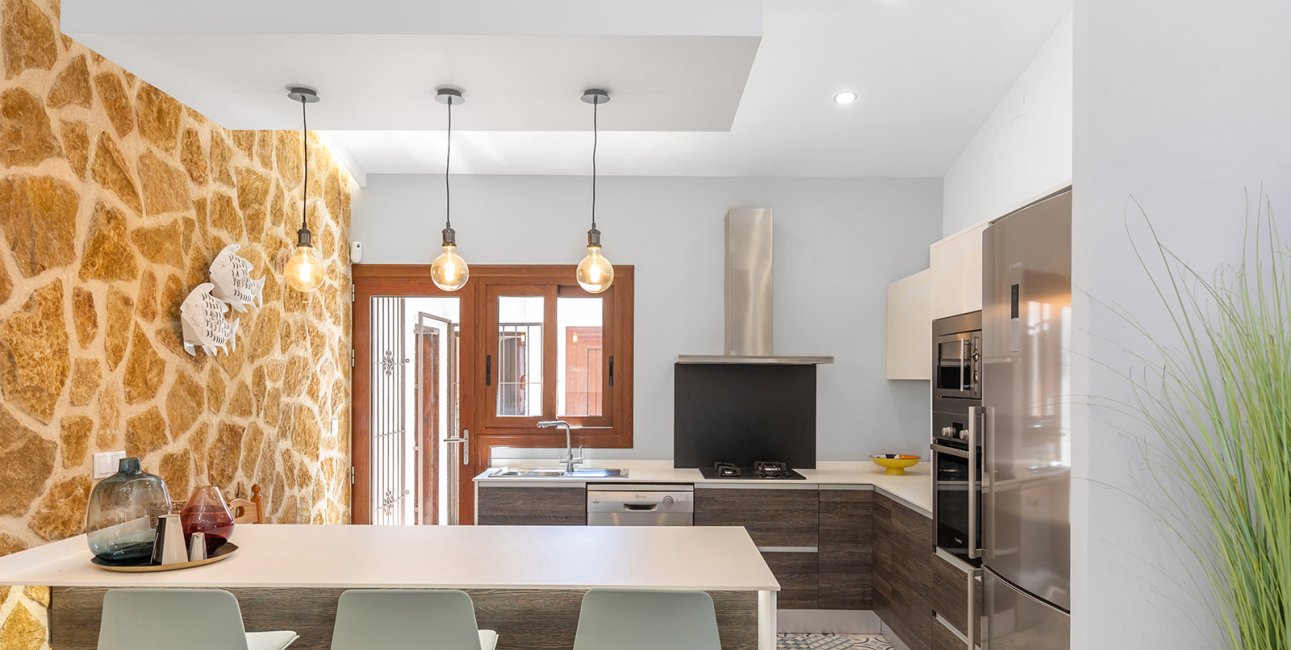 Resale - Villa -
Orihuela Costa - Punta Prima