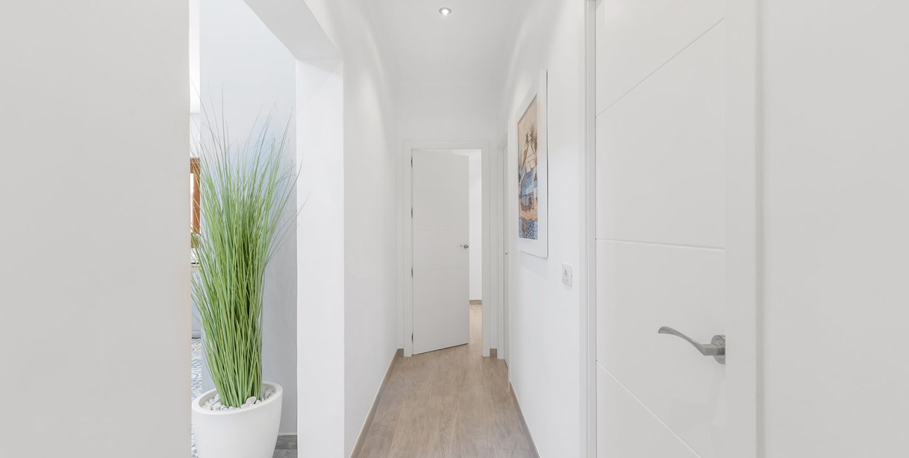 Resale - Villa -
Orihuela Costa - Punta Prima