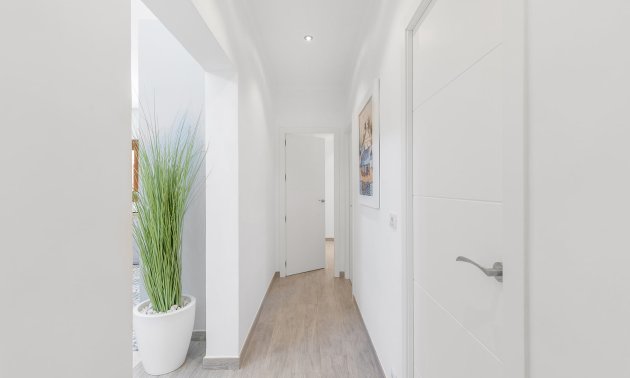 Resale - Villa -
Orihuela Costa - Punta Prima