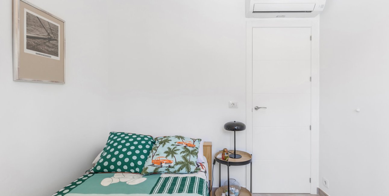 Resale - Villa -
Orihuela Costa - Punta Prima