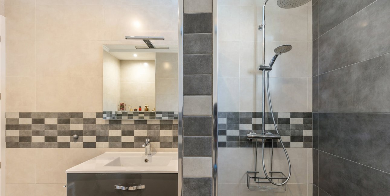 Resale - Villa -
Orihuela Costa - Punta Prima