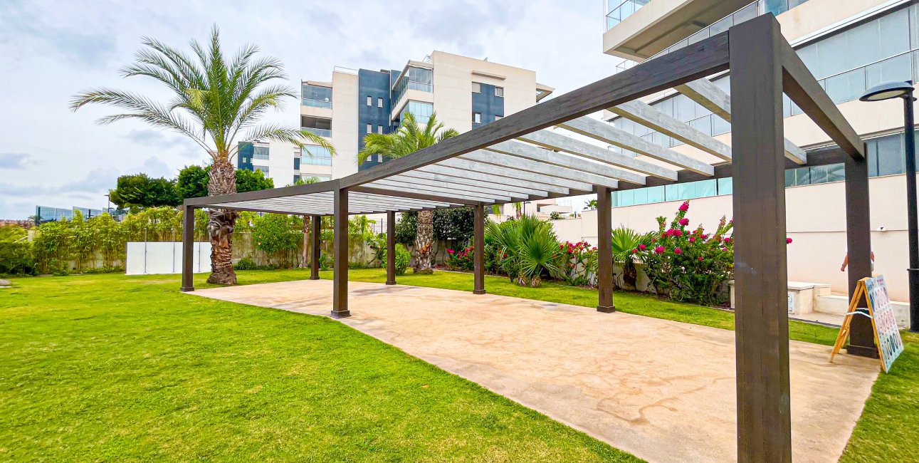 Resale - Apartment / flat -
Orihuela Costa - Villamartin