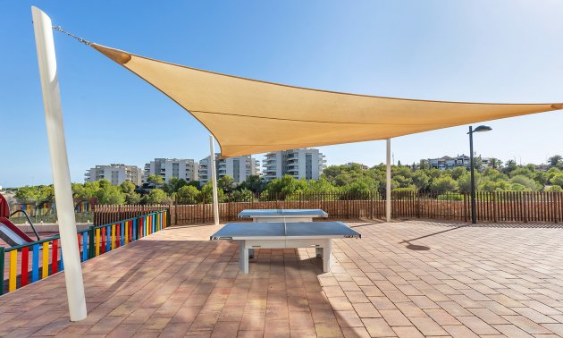 Resale - Apartment / flat -
Orihuela Costa - Villamartin