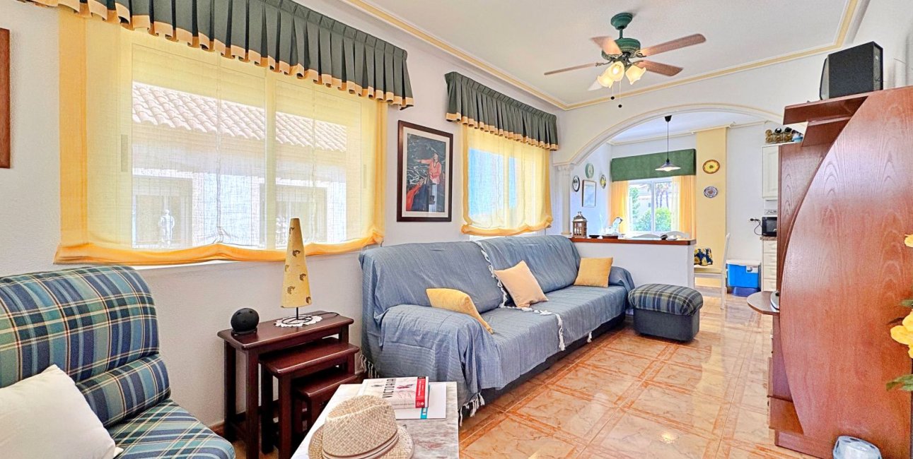 Resale - Apartment / flat -
Orihuela Costa - La Zenia