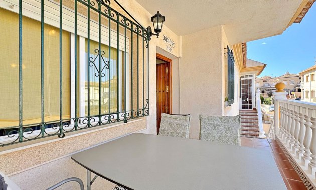Resale - Apartment / flat -
Orihuela Costa - La Zenia