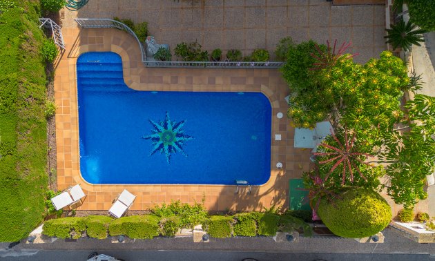 Resale - Villa -
Torrevieja - La Veleta