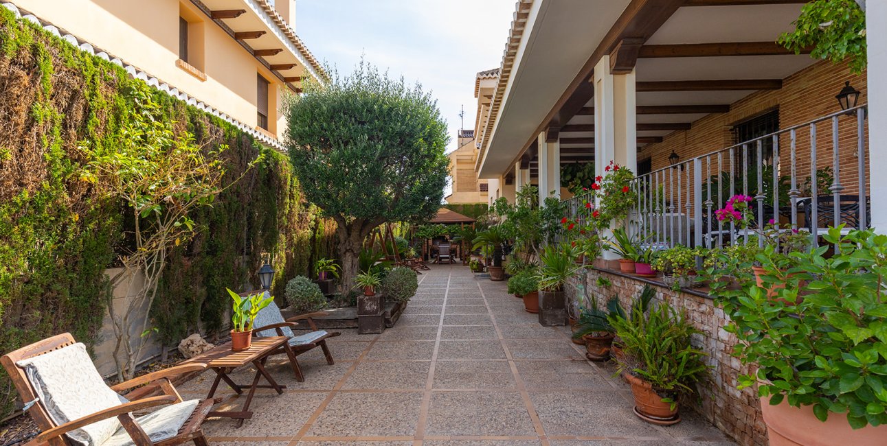 Resale - Villa -
Torrevieja - La Veleta