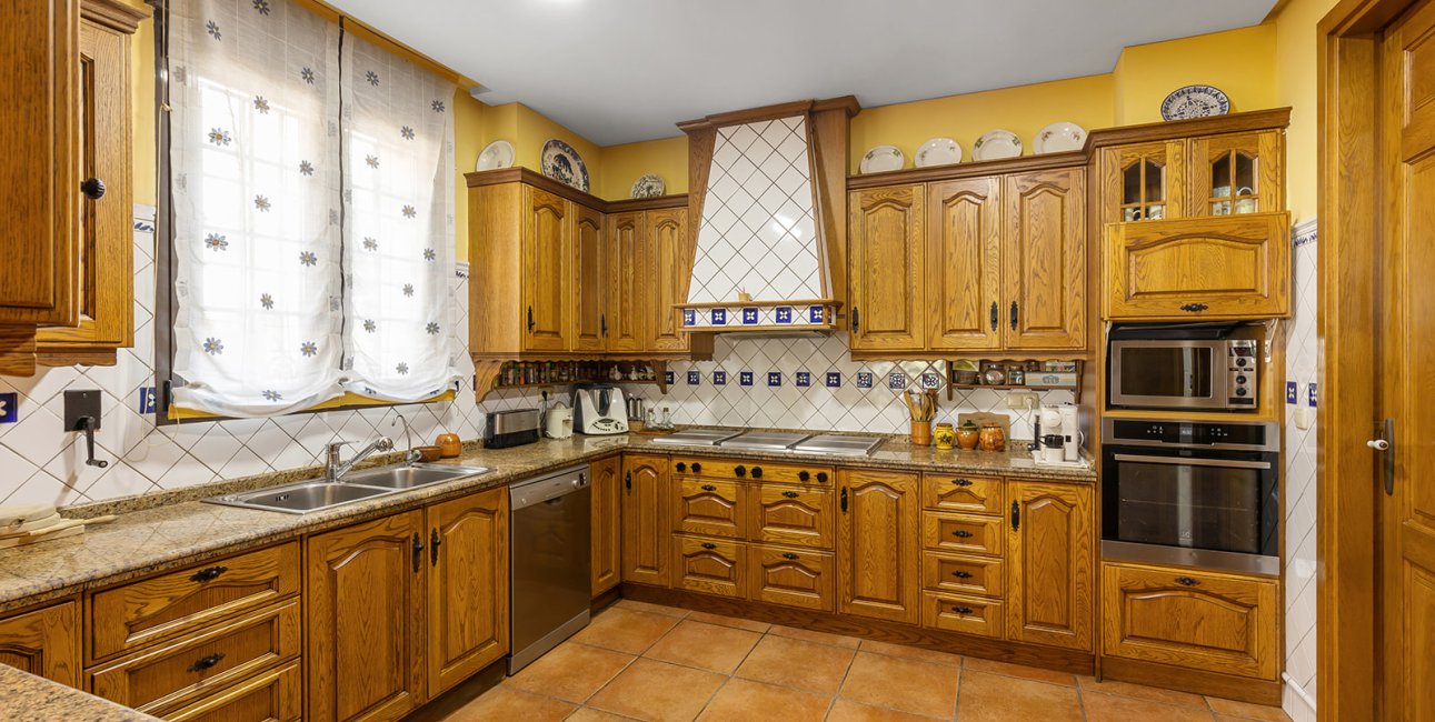 Resale - Villa -
Torrevieja - La Veleta