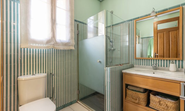 Resale - Villa -
Torrevieja - La Veleta