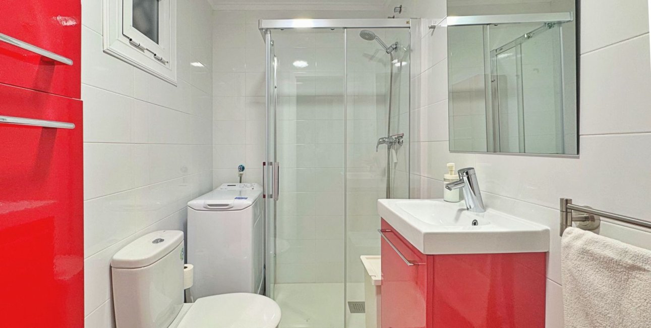 Resale - Apartment / flat -
La Mata - La Mata - Town