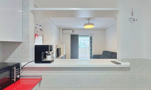 Resale - Apartment / flat -
La Mata - La Mata - Town