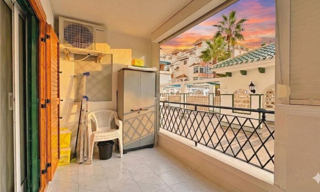 Resale - Apartment / flat -
La Mata - La Mata - Town