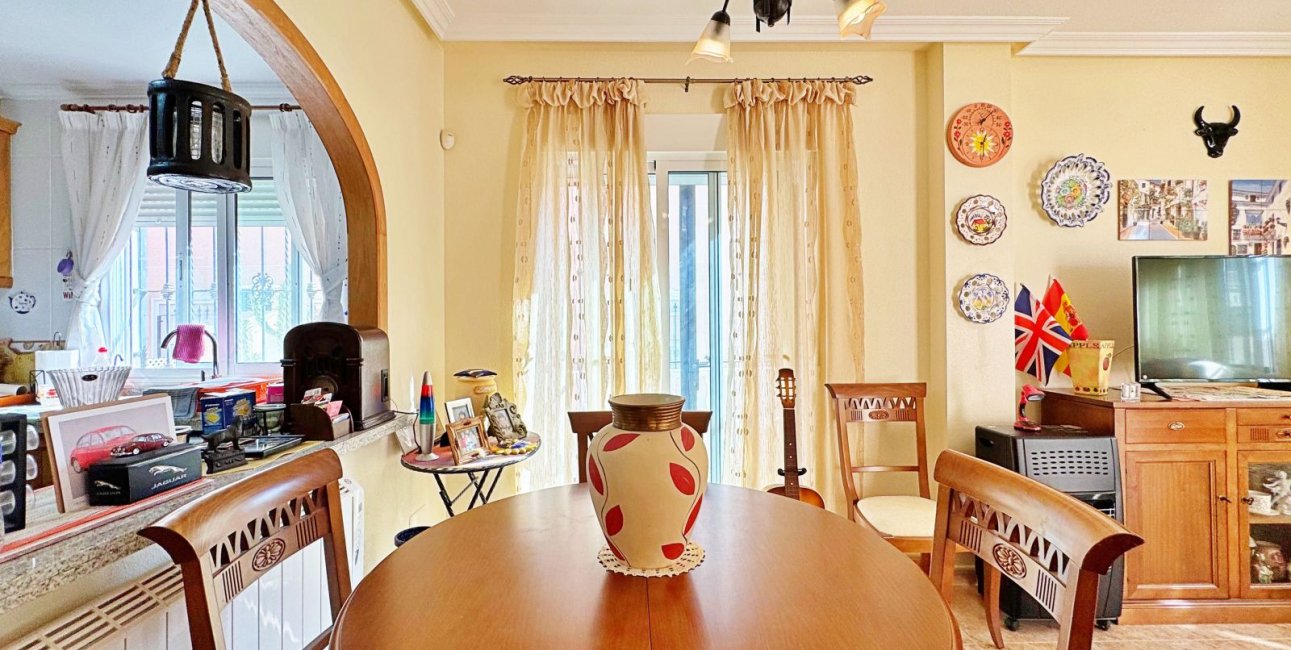 Resale - Townhouse -
Orihuela Costa - Villamartin