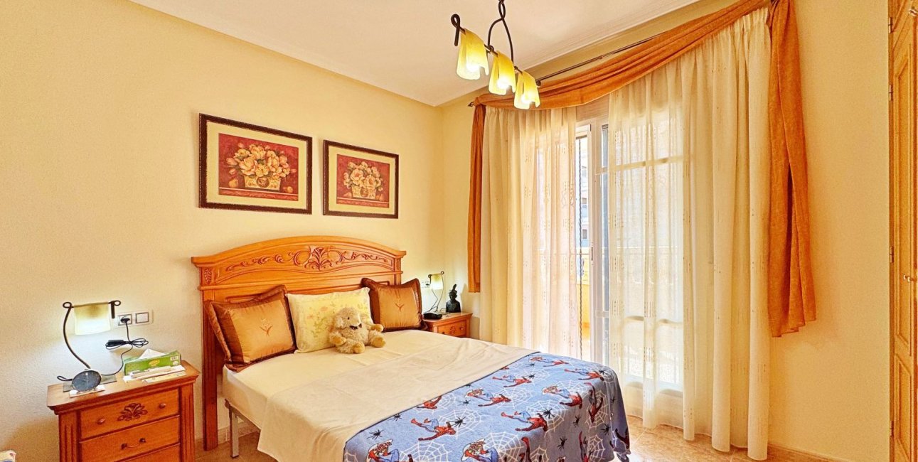 Resale - Townhouse -
Orihuela Costa - Villamartin