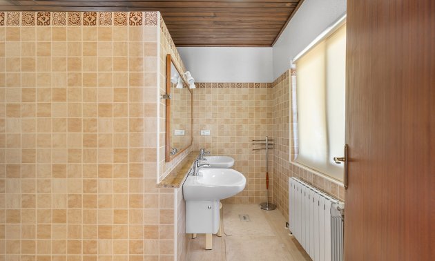 Rynek wtórny - Willa -
Orihuela Costa - Las Filipinas