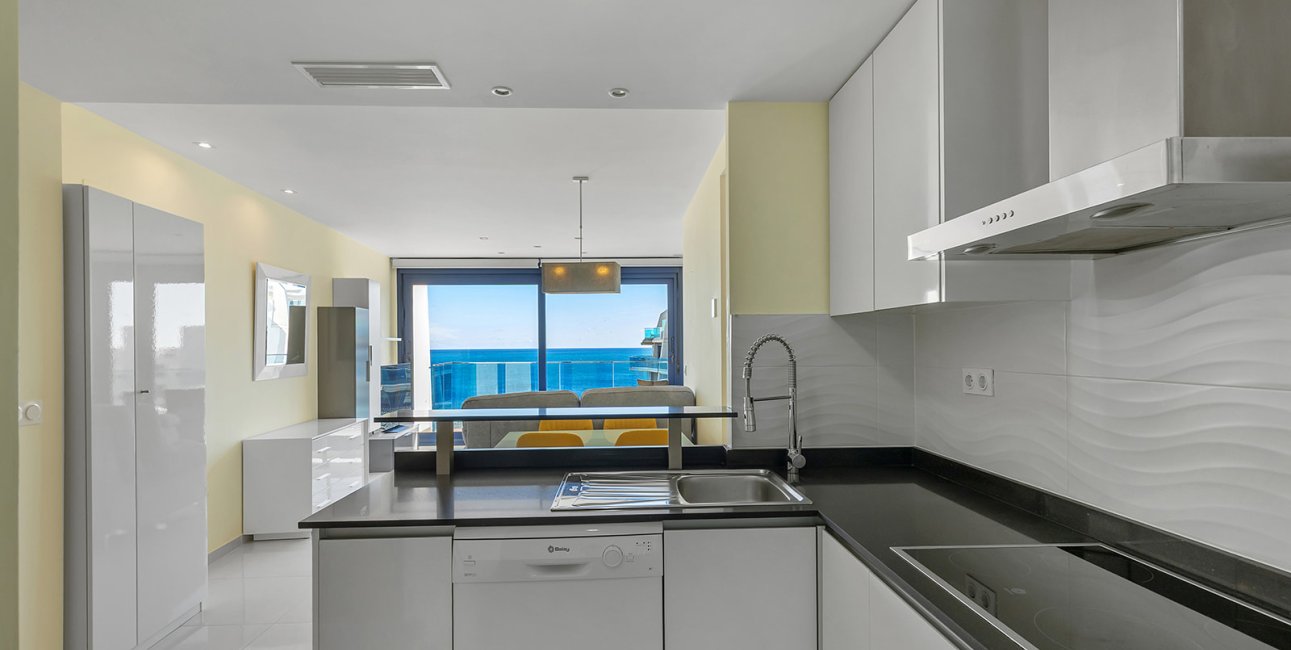 Resale - Apartment / flat -
Orihuela Costa - Punta Prima