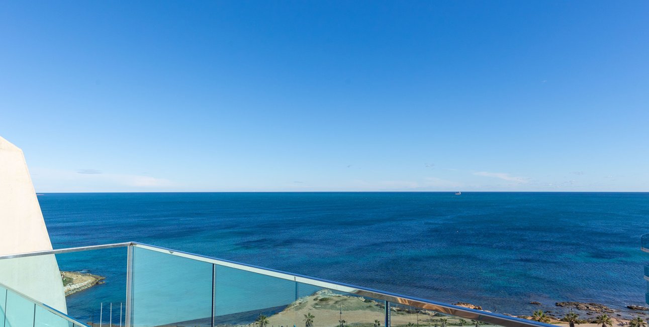 Resale - Apartment / flat -
Orihuela Costa - Punta Prima