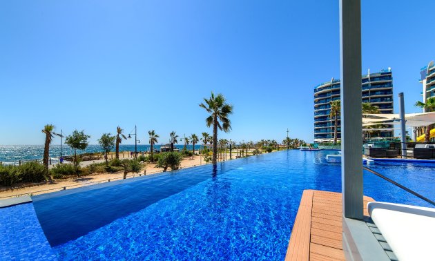 Resale - Apartment / flat -
Orihuela Costa - Punta Prima