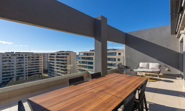 Resale - Apartment / flat -
Orihuela Costa - Punta Prima