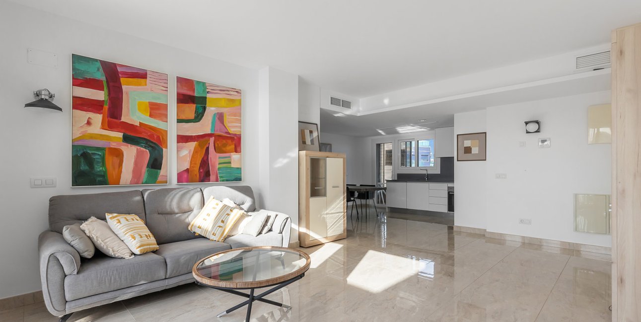 Resale - Apartment / flat -
Orihuela Costa - Punta Prima