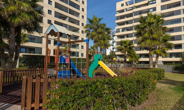 Resale - Apartment / flat -
Orihuela Costa - Punta Prima