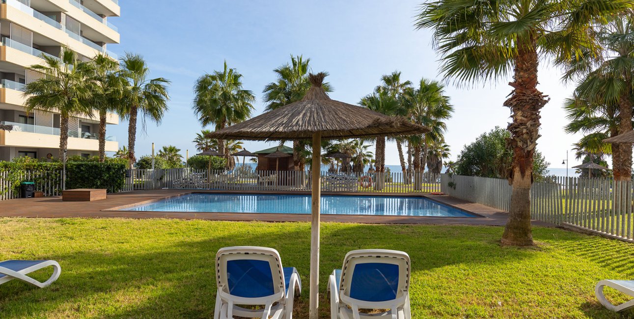 Resale - Apartment / flat -
Orihuela Costa - Punta Prima