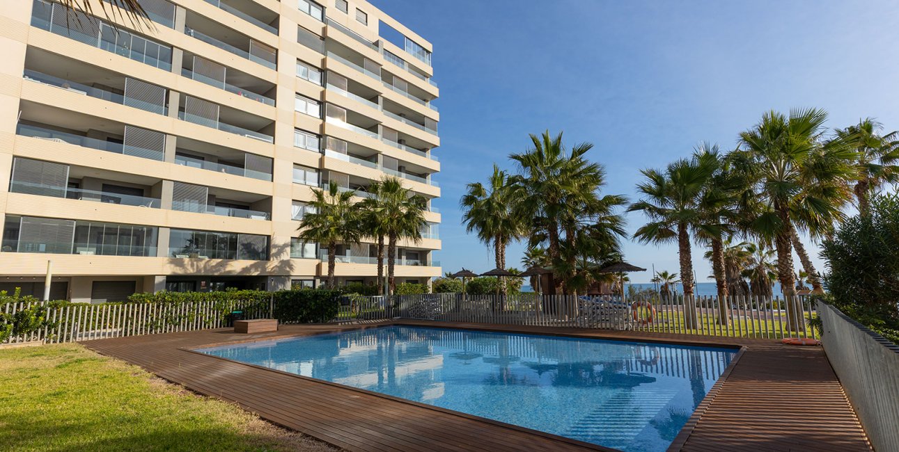 Resale - Apartment / flat -
Orihuela Costa - Punta Prima