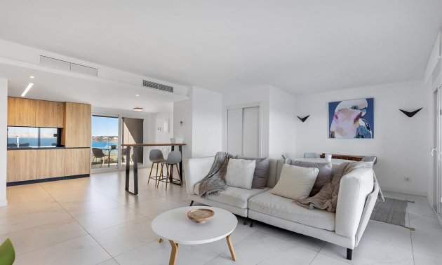 Resale - Apartment / flat -
Orihuela Costa - Punta Prima