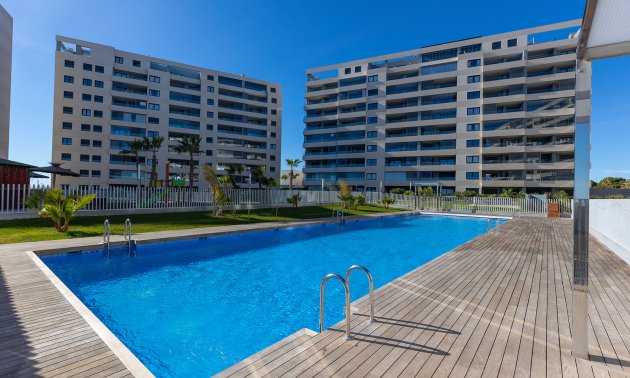 Resale - Apartment / flat -
Orihuela Costa - Punta Prima