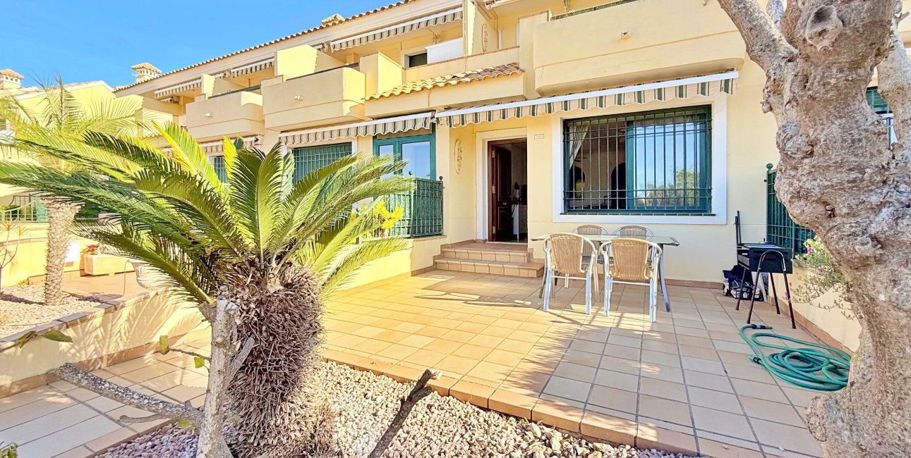 Resale - Townhouse -
Orihuela Costa - Lomas de Campoamor