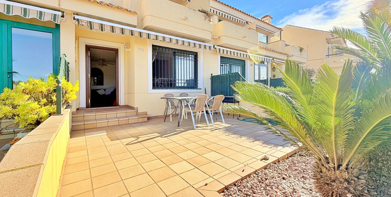 Resale - Townhouse -
Orihuela Costa - Lomas de Campoamor